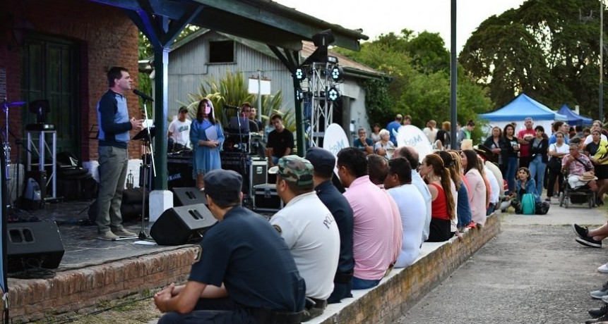 Atalaya festejó su aniversario con cultura, deporte y anuncios