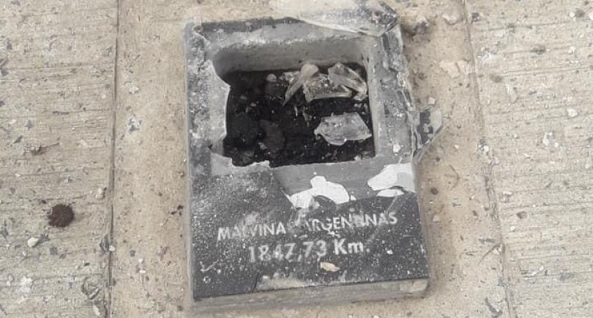 ¿Hasta cuándo? El monumento a Malvinas fue vandalizado nuevamente