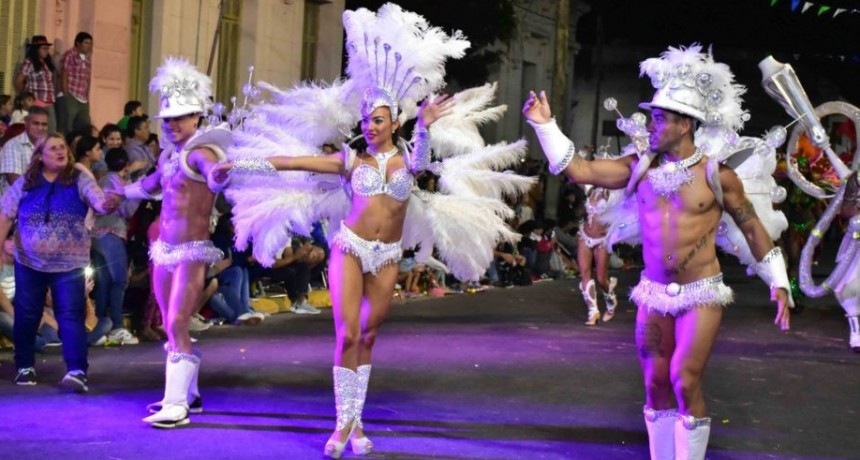 Magdalena se prepara para una noche de corso y alegría en el Parque de la Memoria