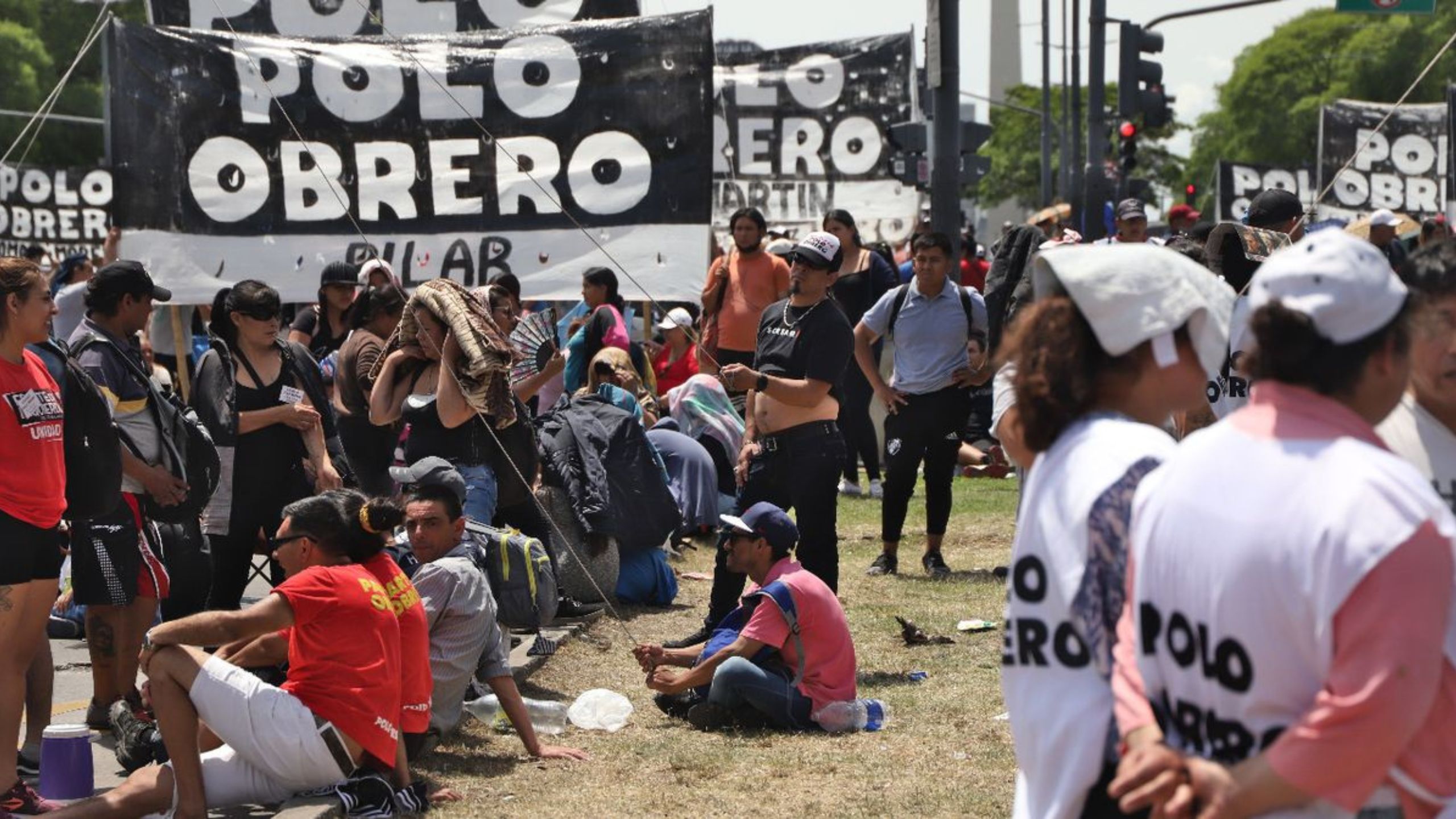 “Jornada nacional” de protesta con cortes y piquetes en la previa del fin de semana largo