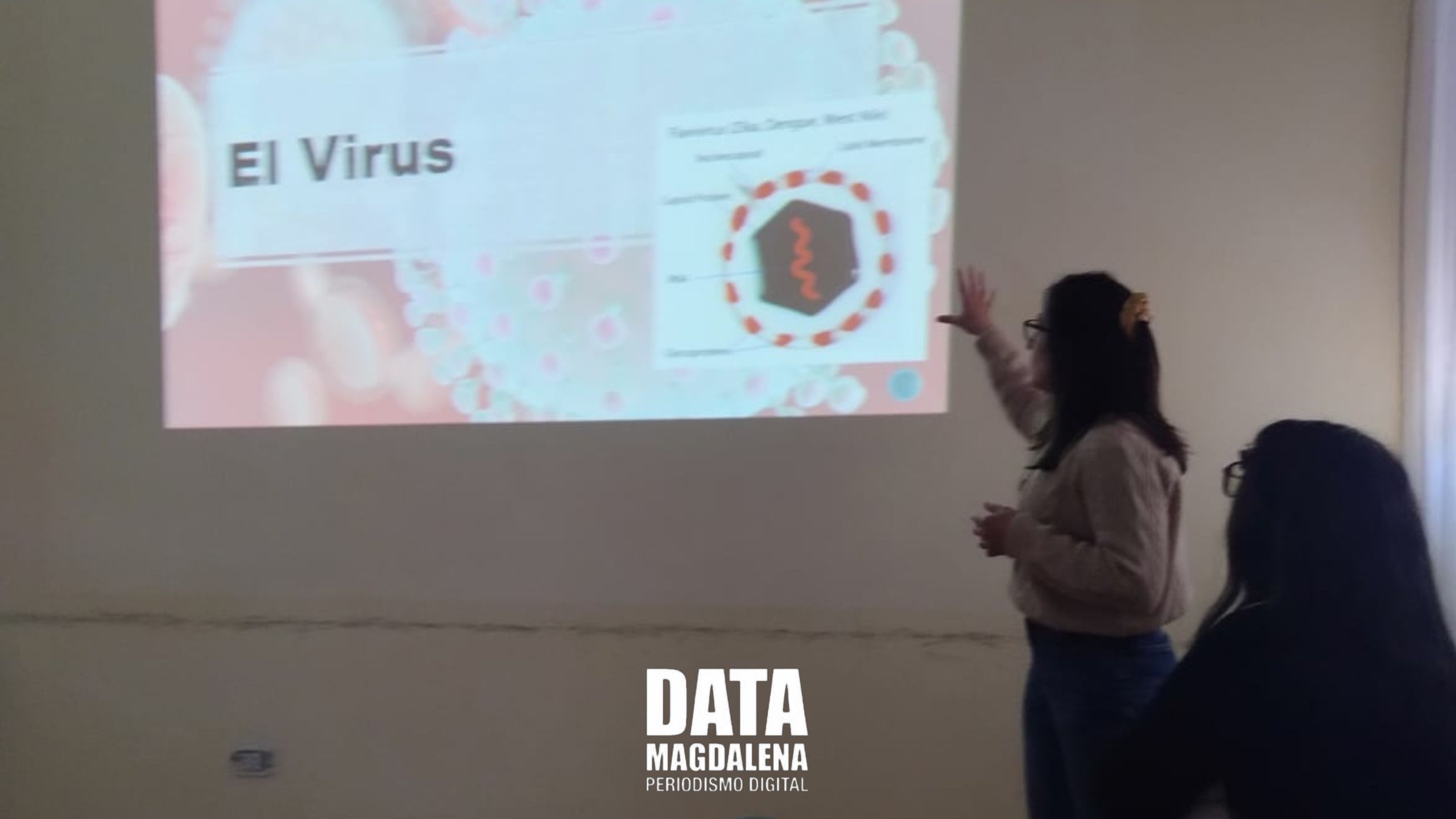 ⚕️Realizan primer ateneo sobre dengue en Hospital Santa María Magdalena