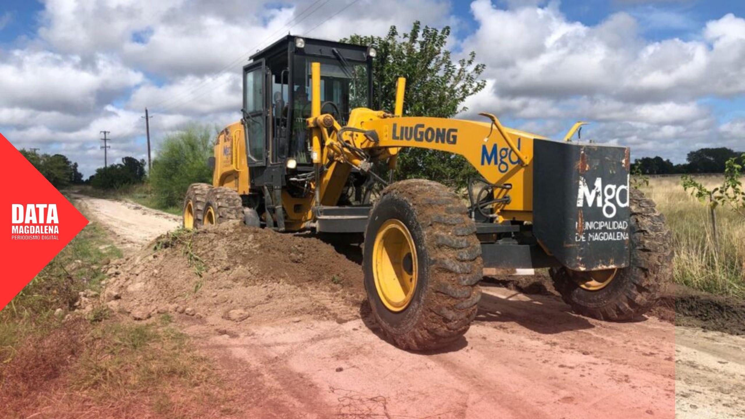 🚜 Magdalena incorpora dos motoniveladoras por $398 millones para mejorar los caminos rurales