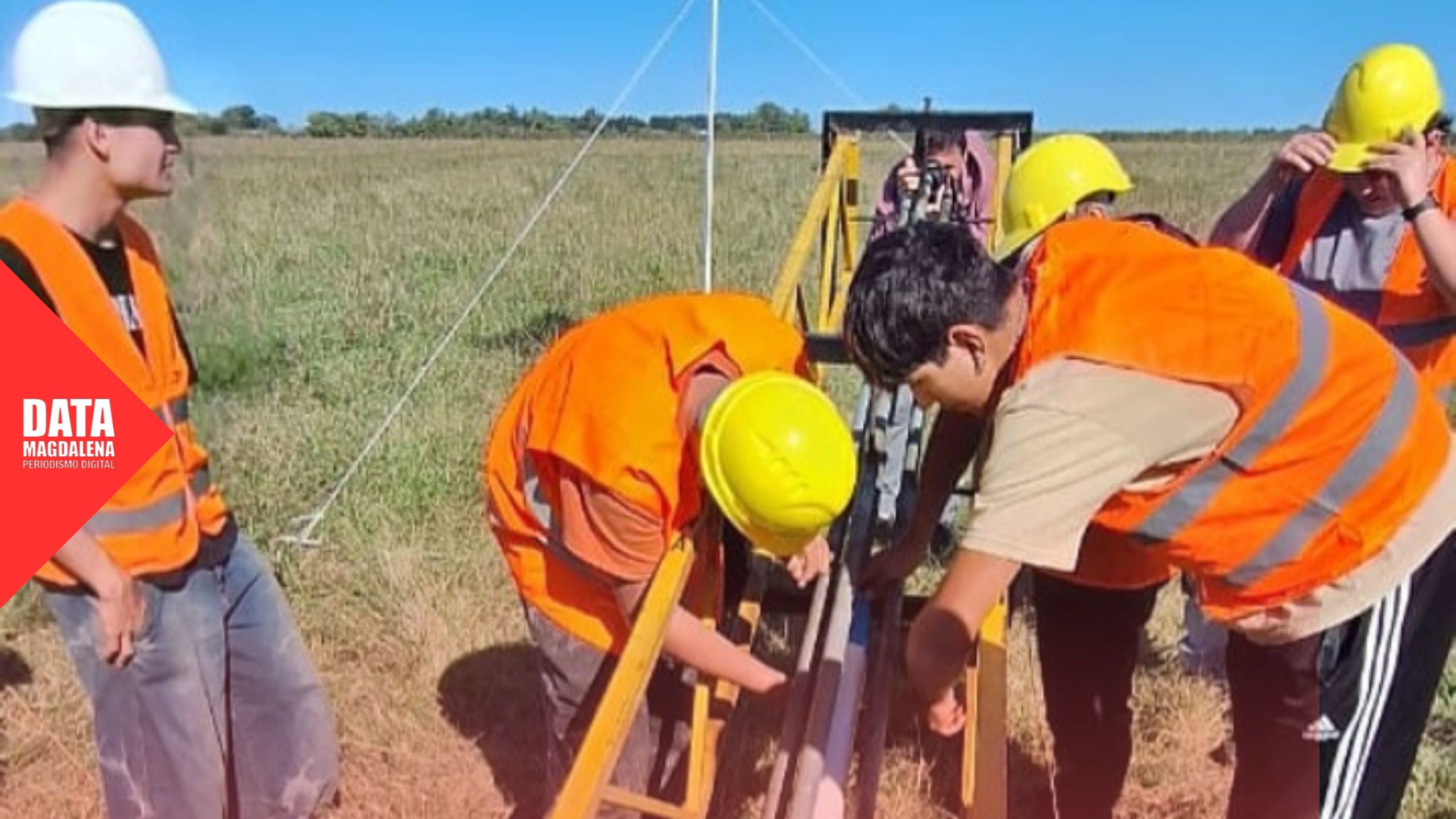 🚀 AeroTech Team de Magdalena despegó con éxito su primer proyecto de cohetería experimental