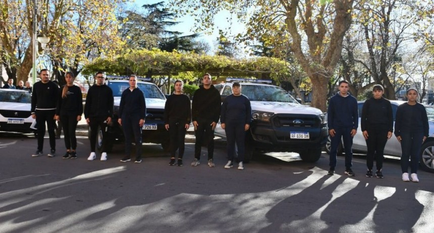 Jóvenes de Magdalena designados como conductores de vehículos policiales