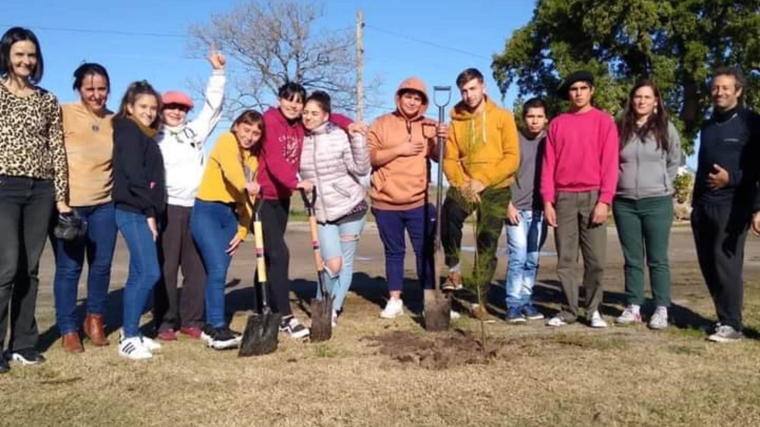 Jóvenes Magdalenenses Rinden Homenaje a Desaparecidos en la Dictadura