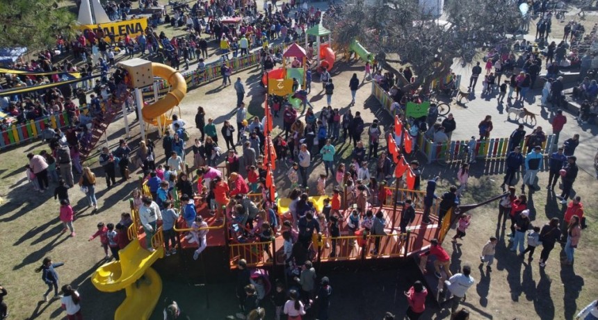 Gran festejo del día de la niñez en plaza Garibaldi