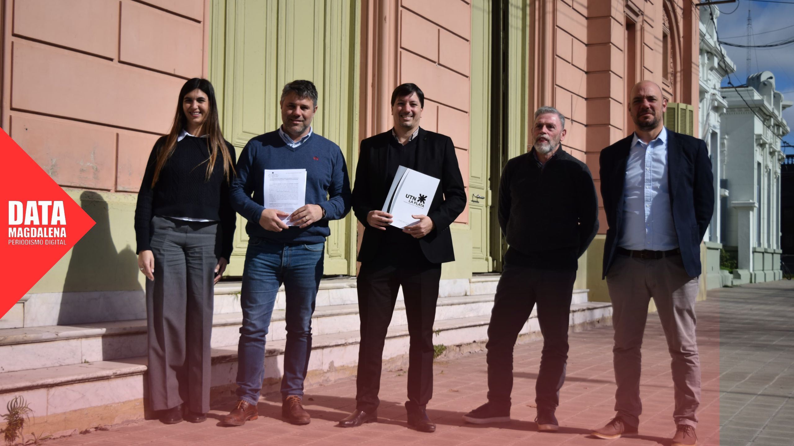 🚜 Convenio entre Magdalena y la UTN para mejorar los caminos rurales