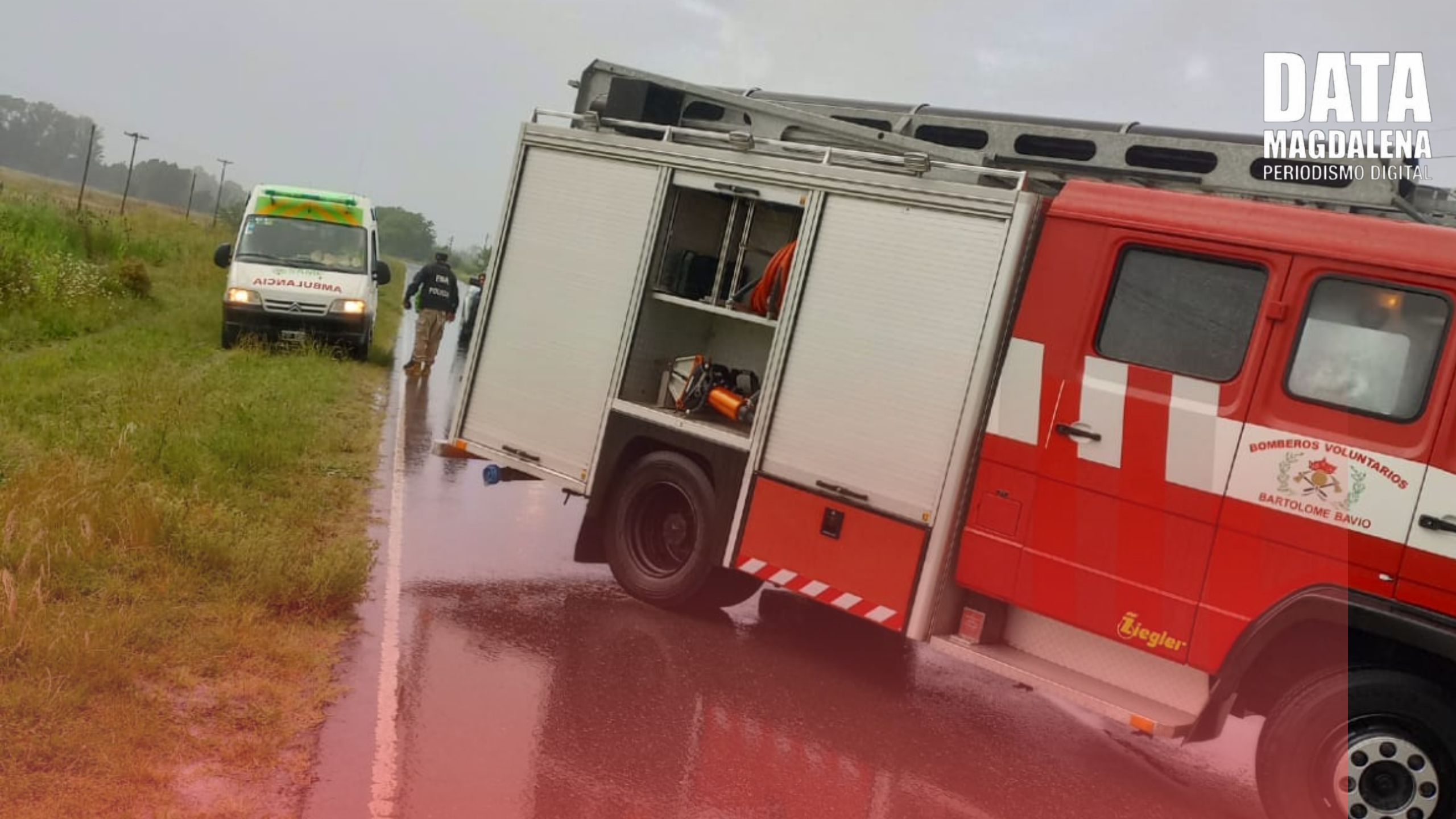 🚨Intensa actividad de los bomberos del distrito tras una madrugada de emergencias