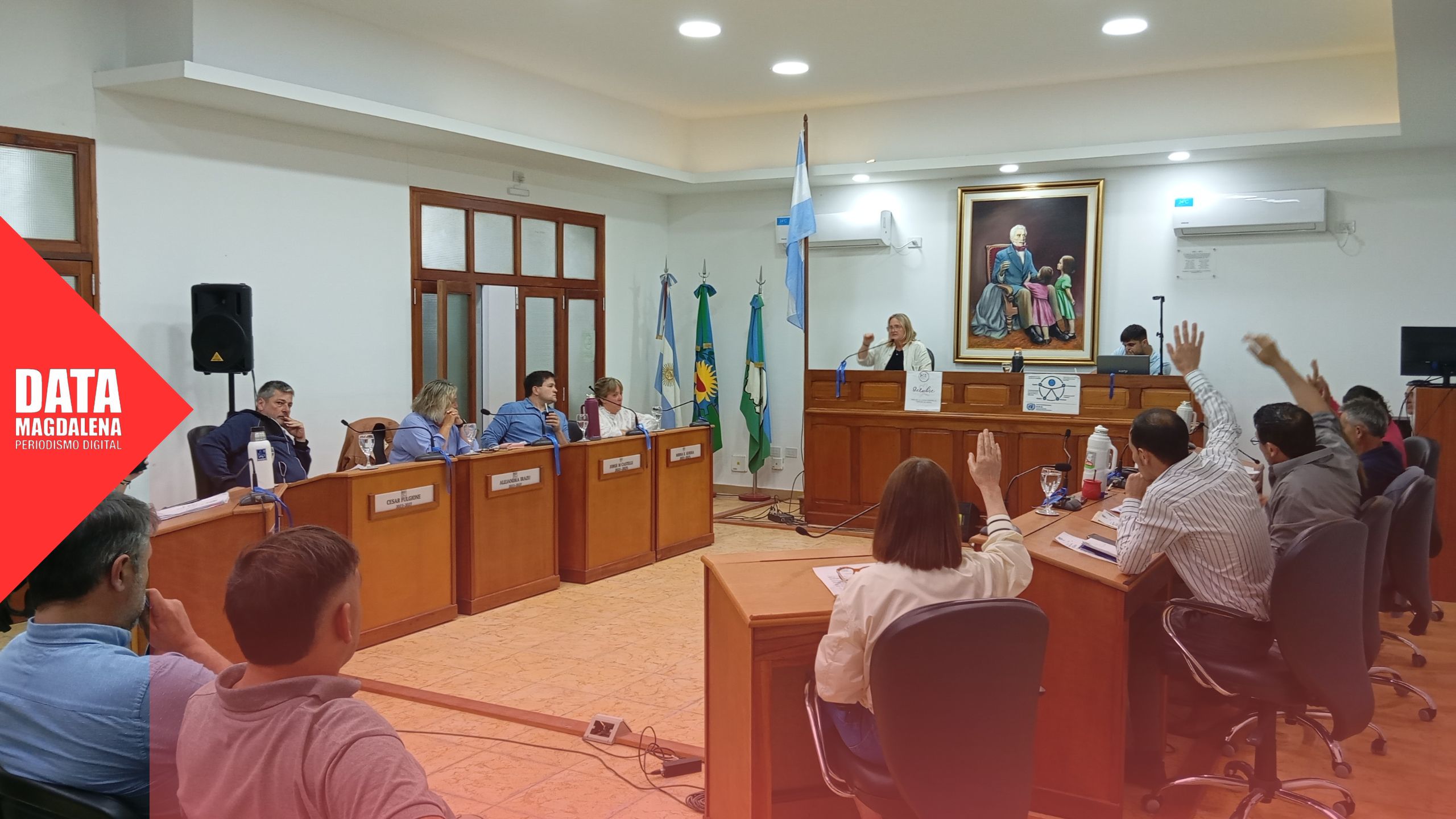 📑 En una sesión marcada por la tensión, el Concejo de Magdalena aprueba la Ordenanza Fiscal 2026 con un aumento promedio del 30%