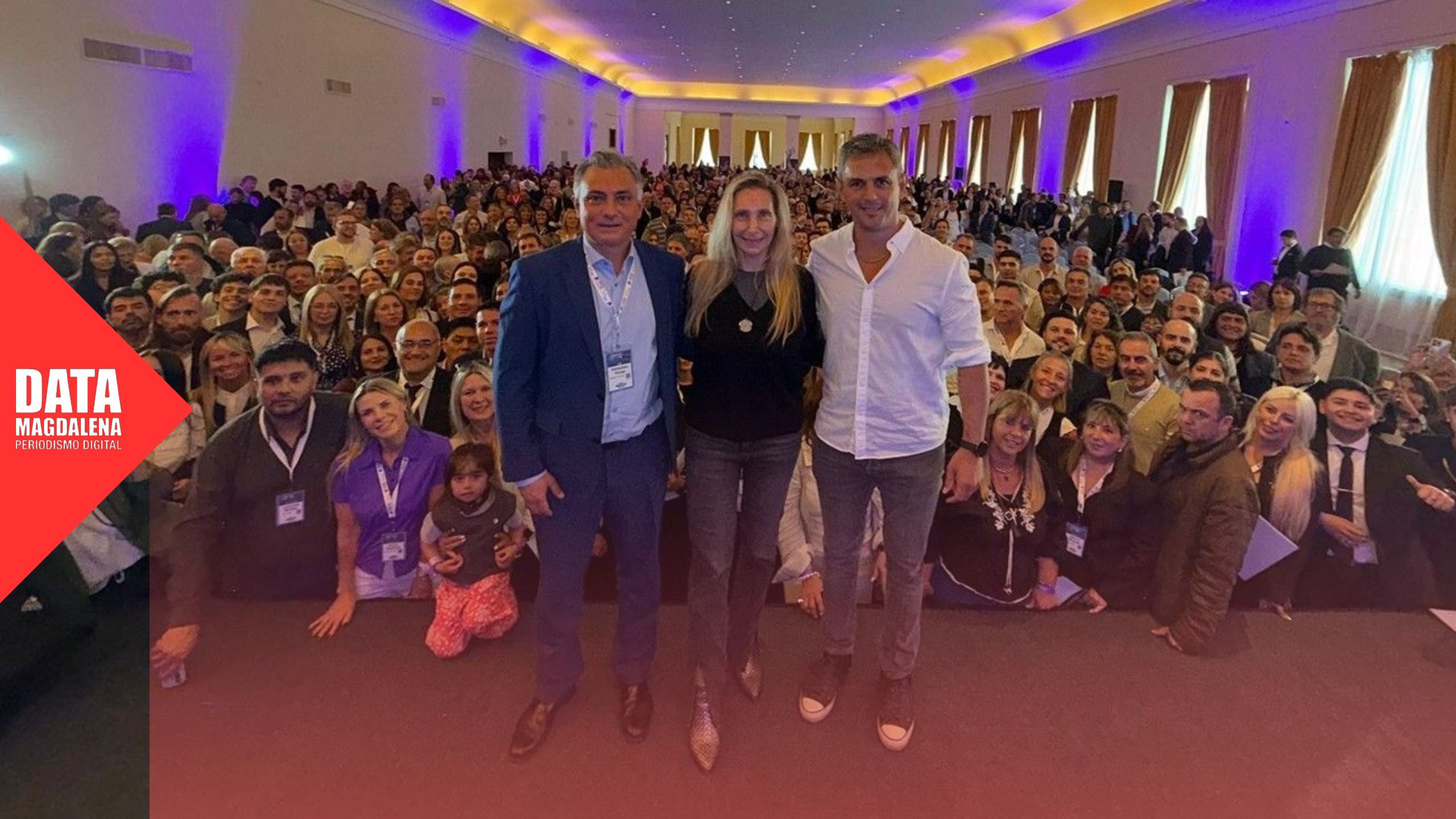 Carina Zanelli participó del multitudinario encuentro libertario en Mar del Plata en medio de la nueva ofensiva territorial de Karina Milei